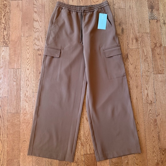 Athleta NWT size small Promenade Cargo Pant - Picture 1 of 11
